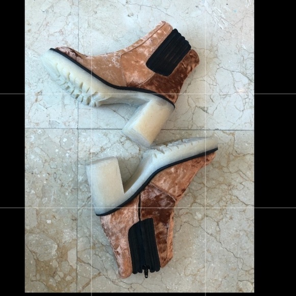 Free People James Chelsea Ankle Velvet Boots - Picture 14 of 16